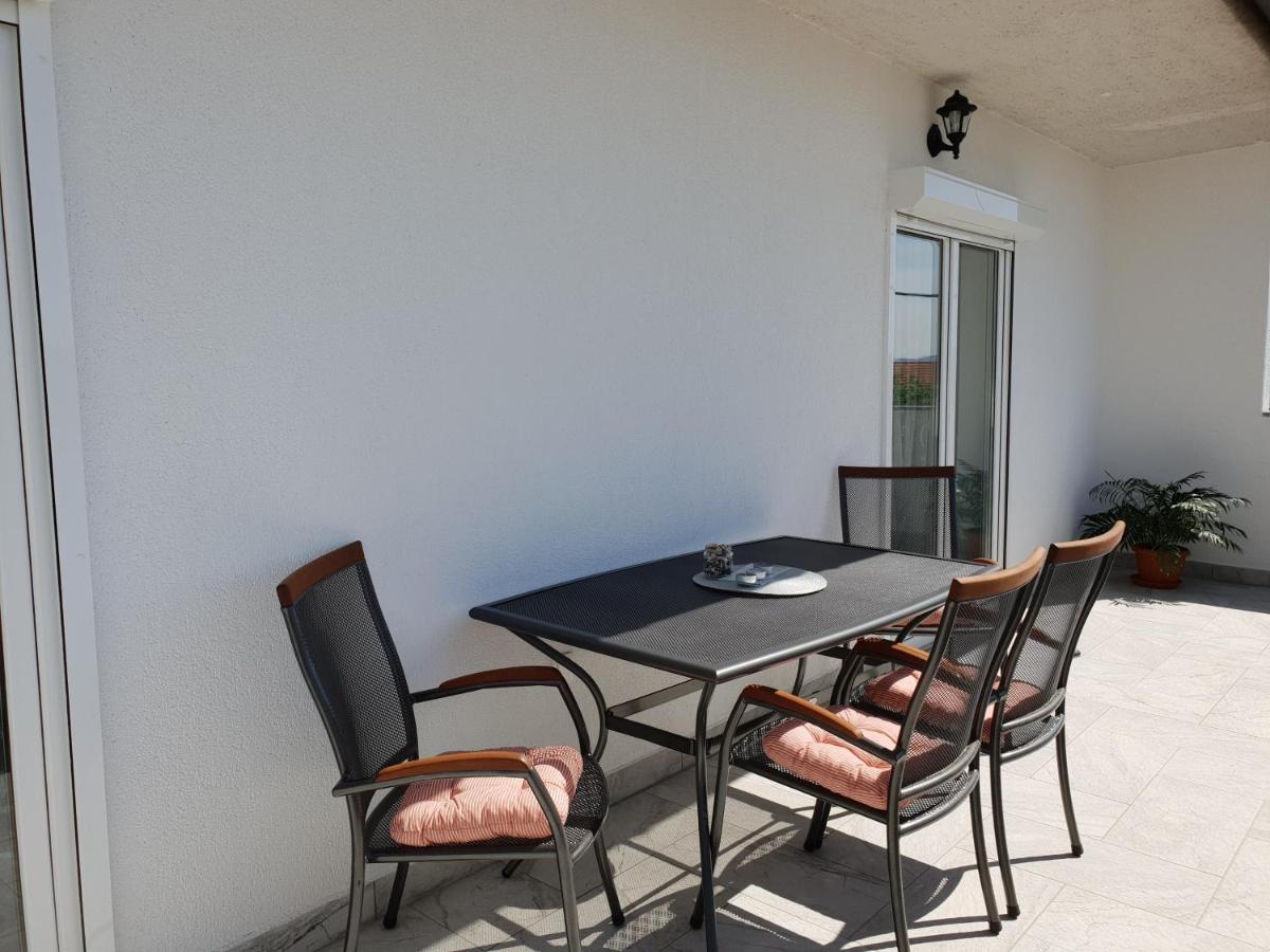 Apartment Marina Senj  Extérieur photo